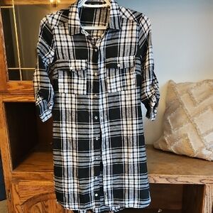 New Look Monochrome Plaid Shirt Dress/Tunic